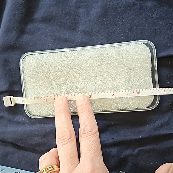 Sanrio Cinnamroll bundle phone stand, phone case, and photo card pack. NWT - Picture 8 of 10